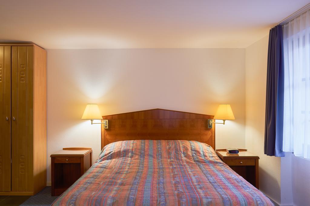 Hotel Hine Adon Friburgo Exterior foto